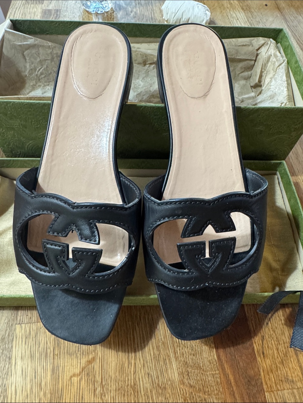 Gucci flat slides size 10.5